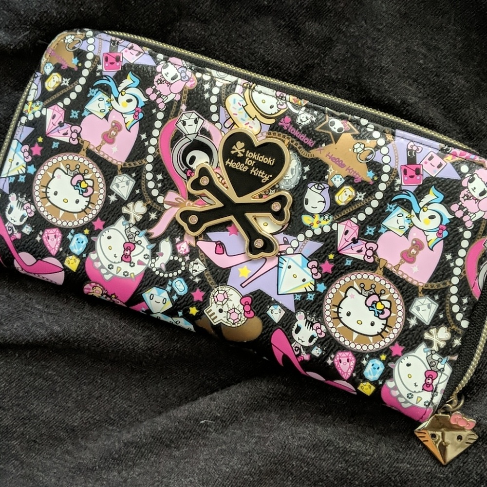 Tokidoki Hello Kitty wallet